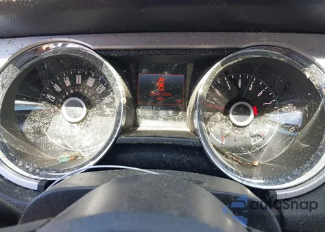 2014 Ford Mustang V6 Premium z USA, uszkodzony, nr VIN 1ZVBP8AM7E5249214